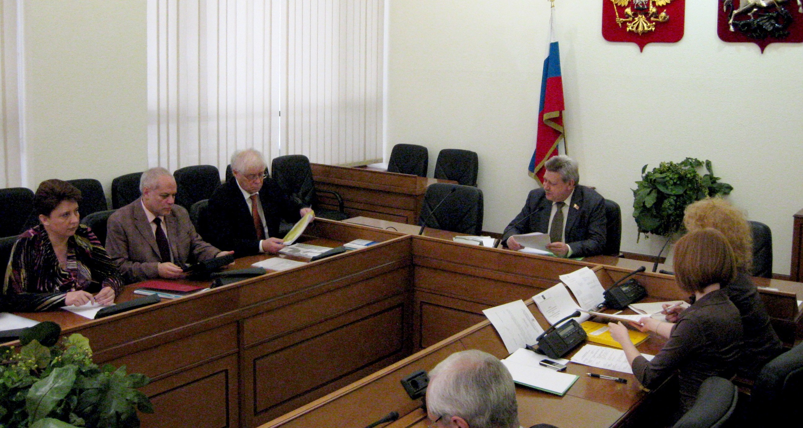 На комиссии заслушали и обсудили доклад Уполномоченного по правам человека в городе Москве